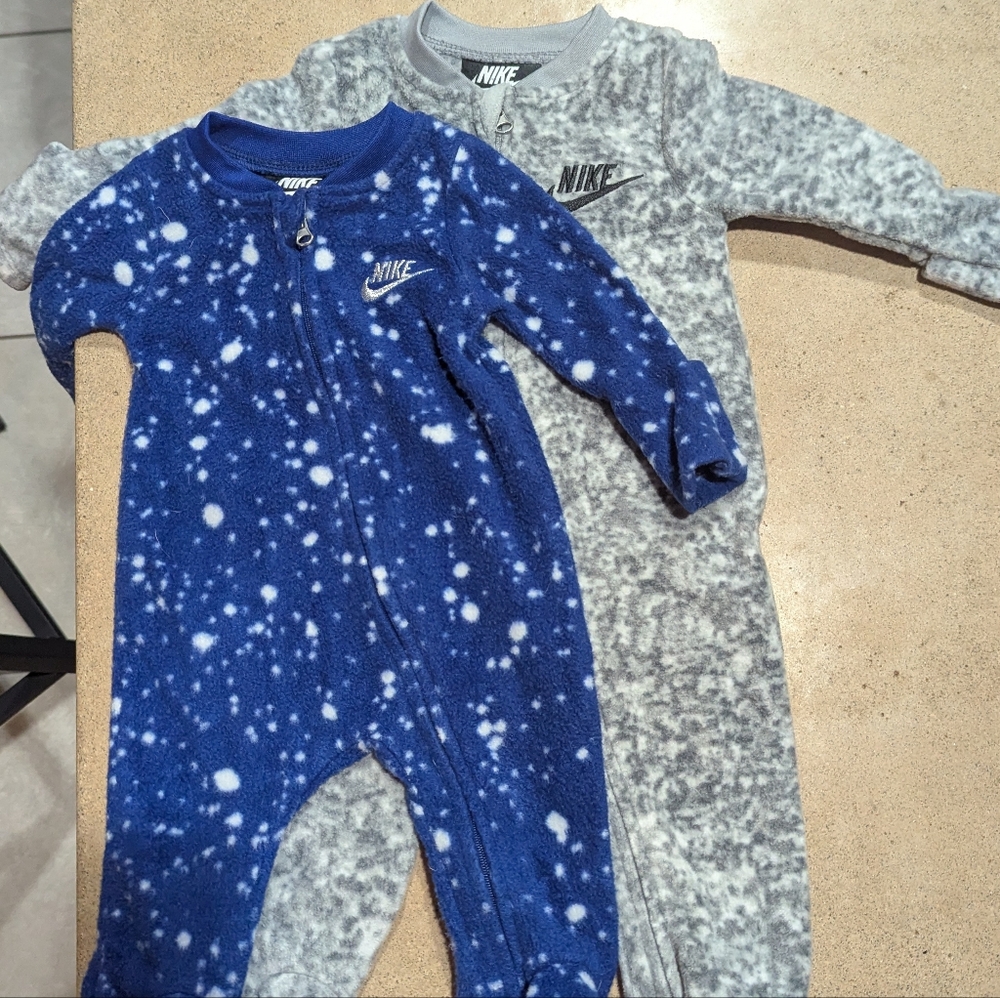 Nike Kids One Piece Footies - Blue and Gray